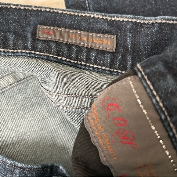 Citizens of Humanity Low Rise Straight Leg Jeans | Size 30 - Picture 5 of 8